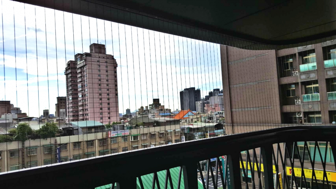 2017-07-03-台北市文山區-岳泰峰範-陽台防墜網