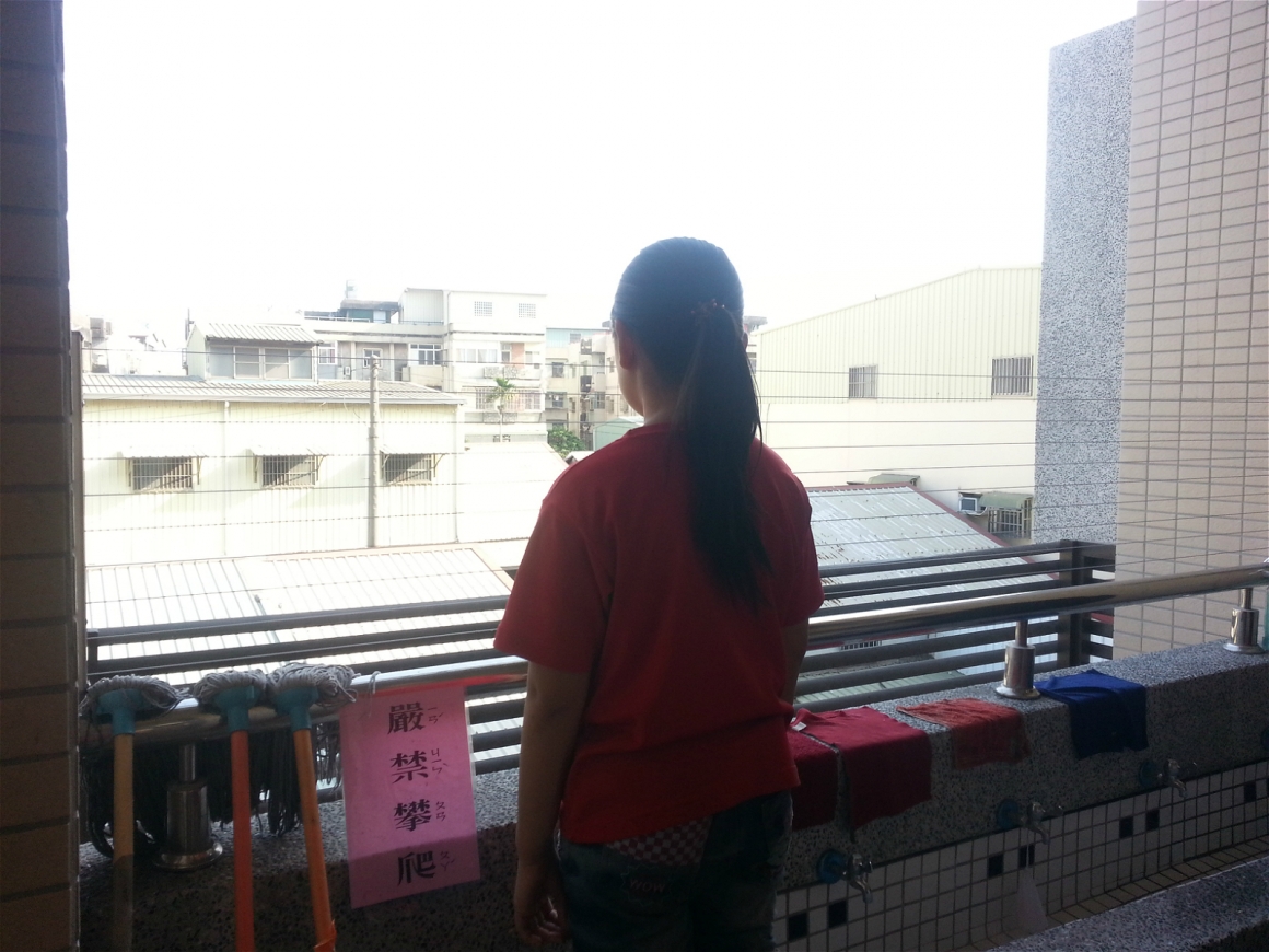 2013-02-25-高雄市前鎮區-仁愛國小-陽台防墜